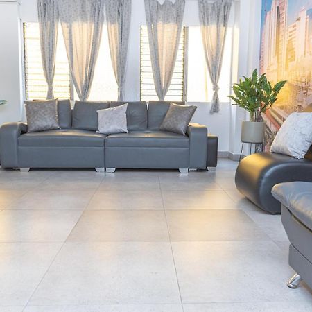 Hotel Alcazar Меделин Екстериор снимка